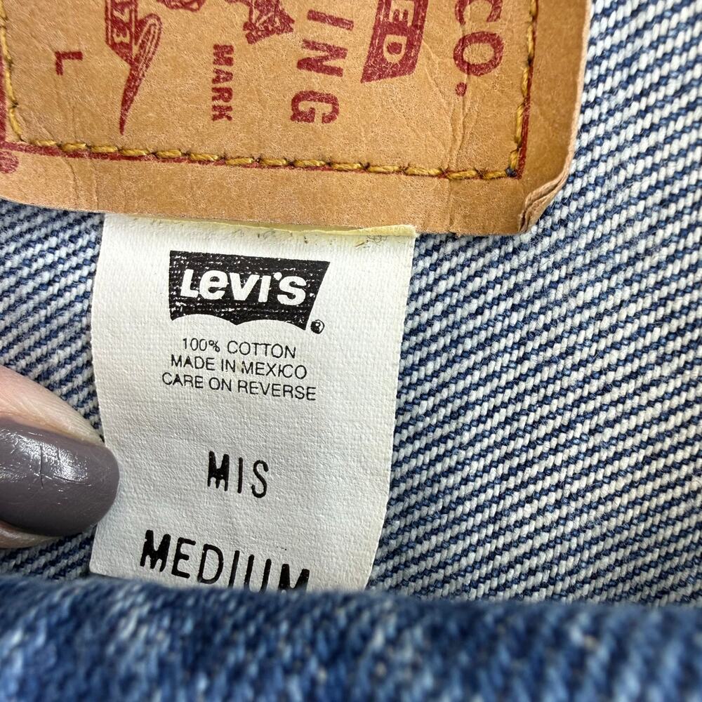 Levi's Denim Jean Jacket Women's M or M/S Classic Trucker Jacket EUC - Picture 7 of 9